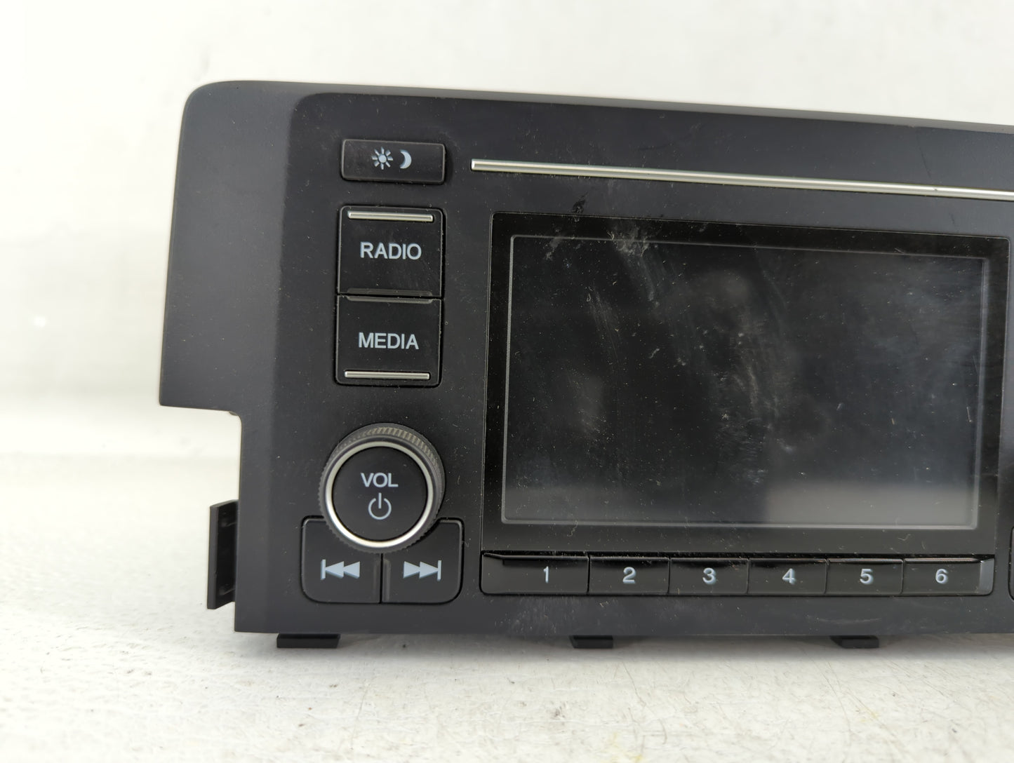 2018 Honda Civic Radio AM FM Cd Player Receiver Replacement P/N:39100-TBA-A21 39100-TBA-A22 Fits OEM Used Auto Parts - Oemus