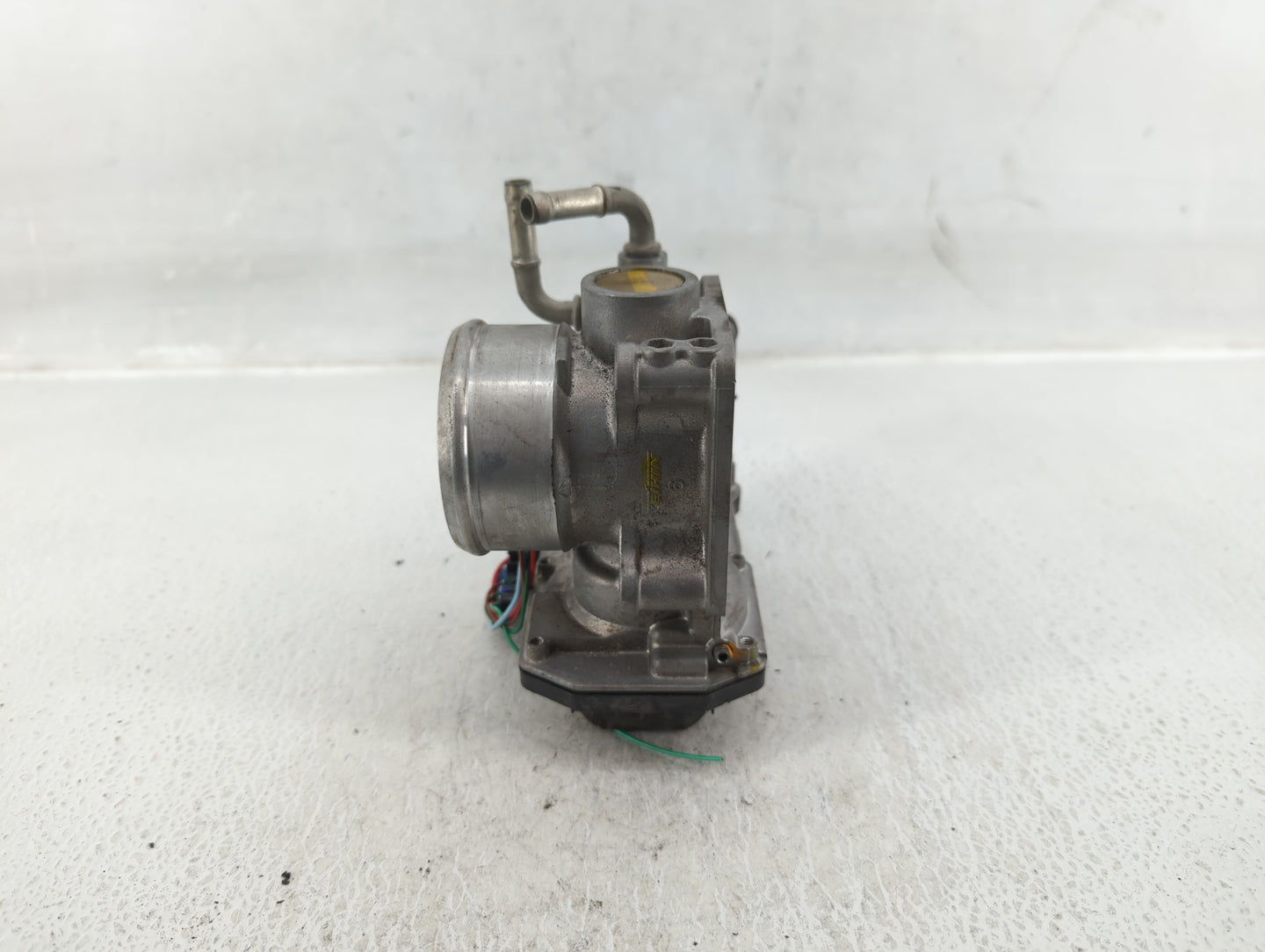 2016-2022 Honda Civic Throttle Body P/N:M22858114914 Fits Fits 2016 2017 2018 2019 2020 2021 2022 OEM Used Auto Parts - Oemu