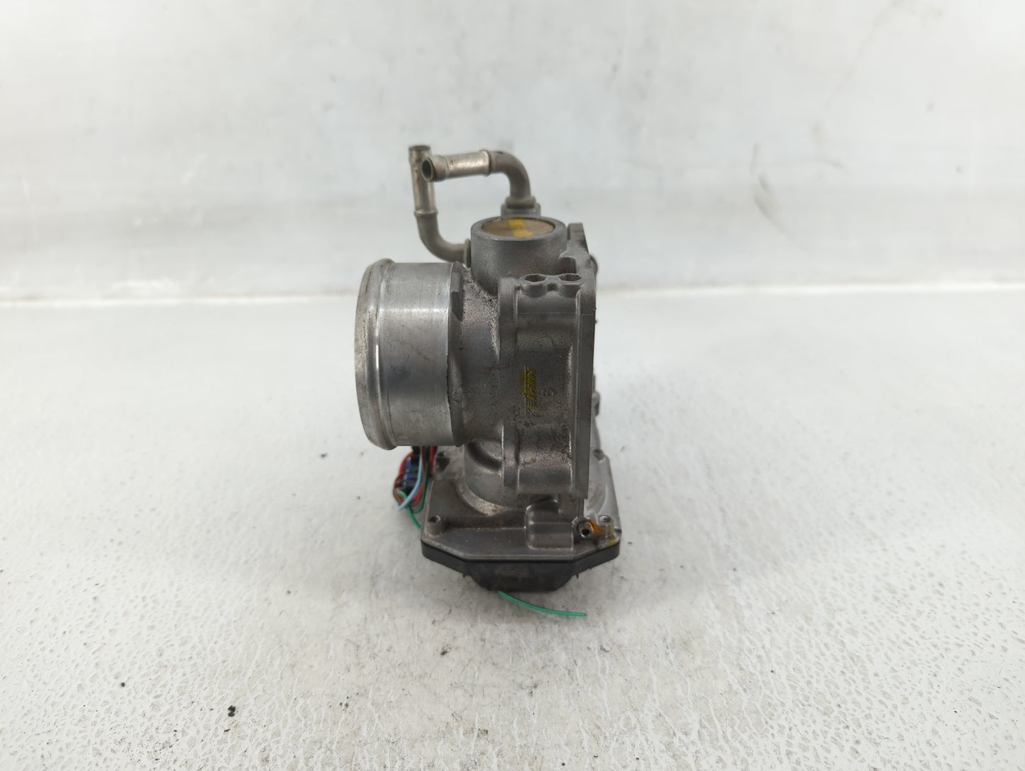 2016-2022 Honda Civic Throttle Body P/N:M22858114914 Fits Fits 2016 2017 2018 2019 2020 2021 2022 OEM Used Auto Parts - Oemu