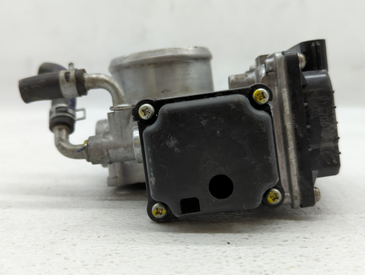 2016-2022 Honda Civic Throttle Body Fits Fits 2016 2017 2018 2019 2020 2021 2022 OEM Used Auto Parts - Oemusedautoparts1.com