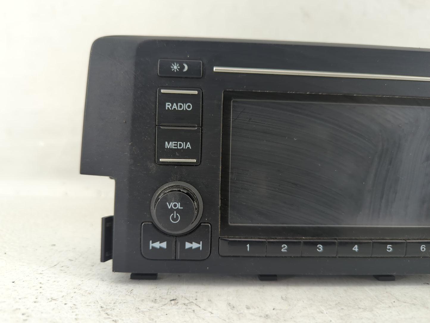 2018-2018 Honda Civic Am Fm Cd Player Radio Receiver - Oemusedautoparts1.com