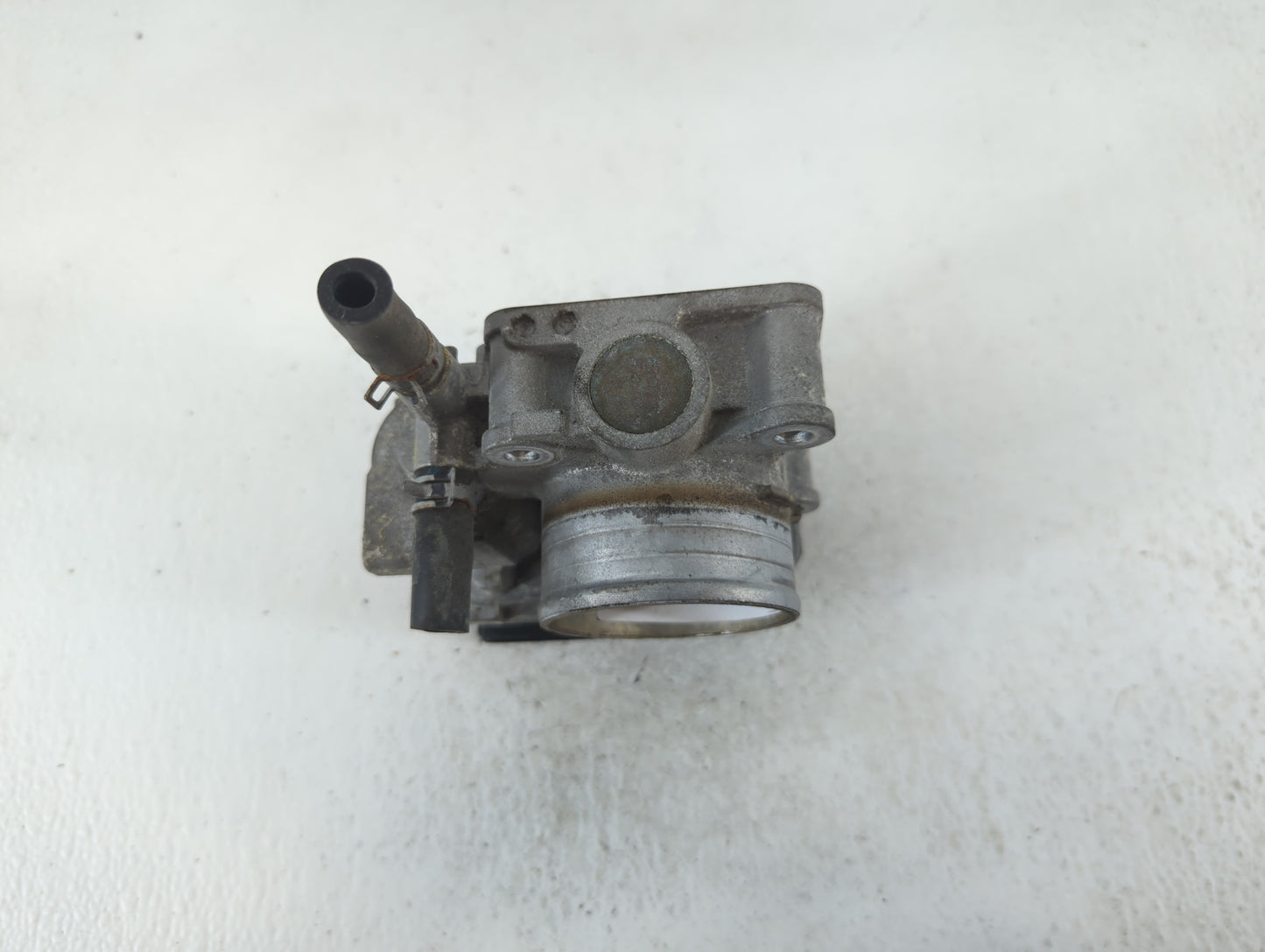 2016-2022 Honda Civic Throttle Body P/N:598316 M71209, GMH1A Fits Fits 2016 2017 2018 2019 2020 2021 2022 OEM Used Auto Part