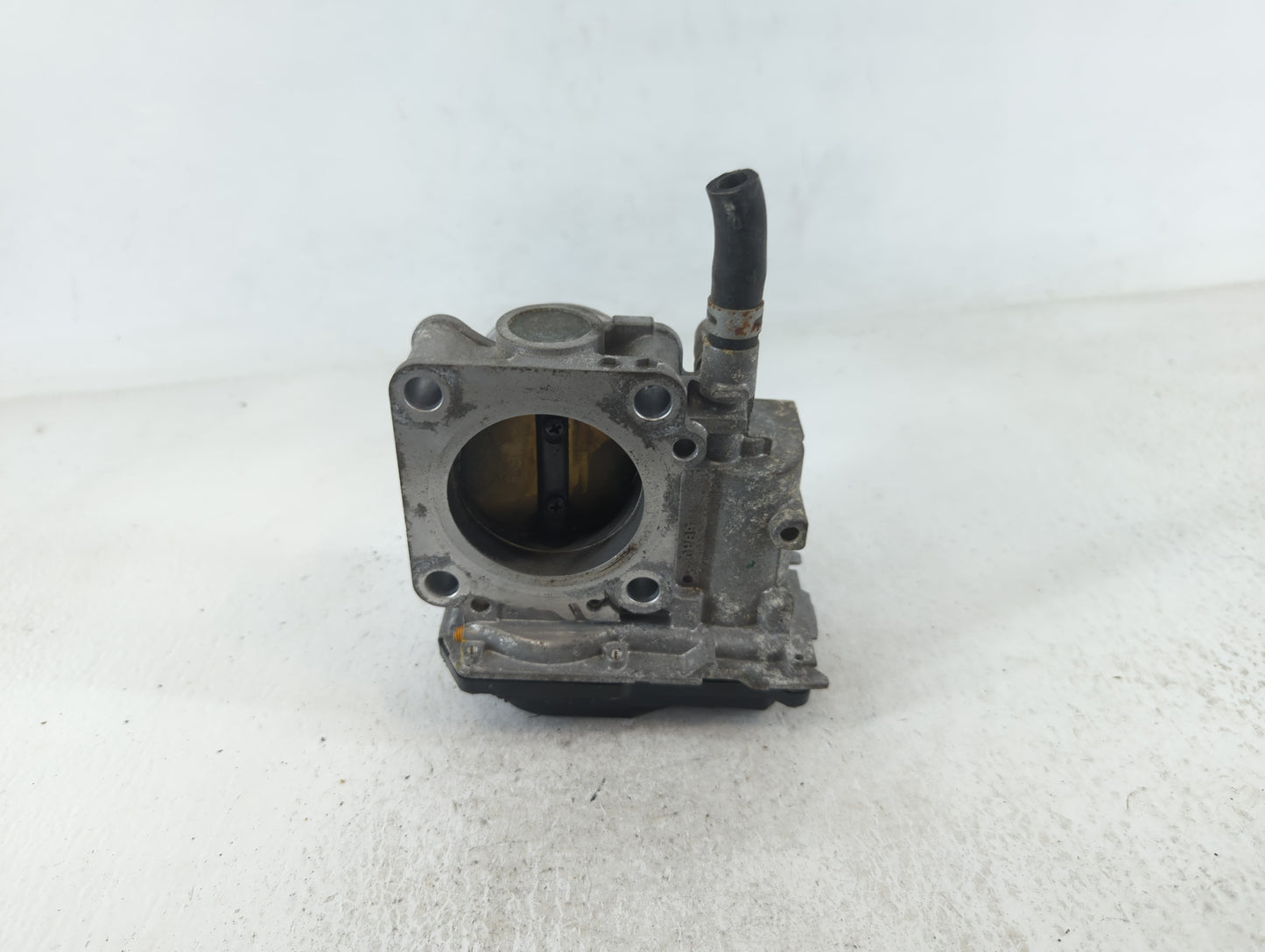 2016-2022 Honda Civic Throttle Body P/N:598316 M71209, GMH1A Fits Fits 2016 2017 2018 2019 2020 2021 2022 OEM Used Auto Part
