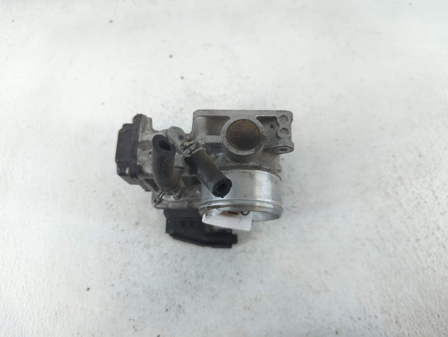 2016-2022 Honda Civic Throttle Body P/N:M22858452350 GMG9A Fits Fits 2016 2017 2018 2019 2020 2021 2022 OEM Used Auto Parts 