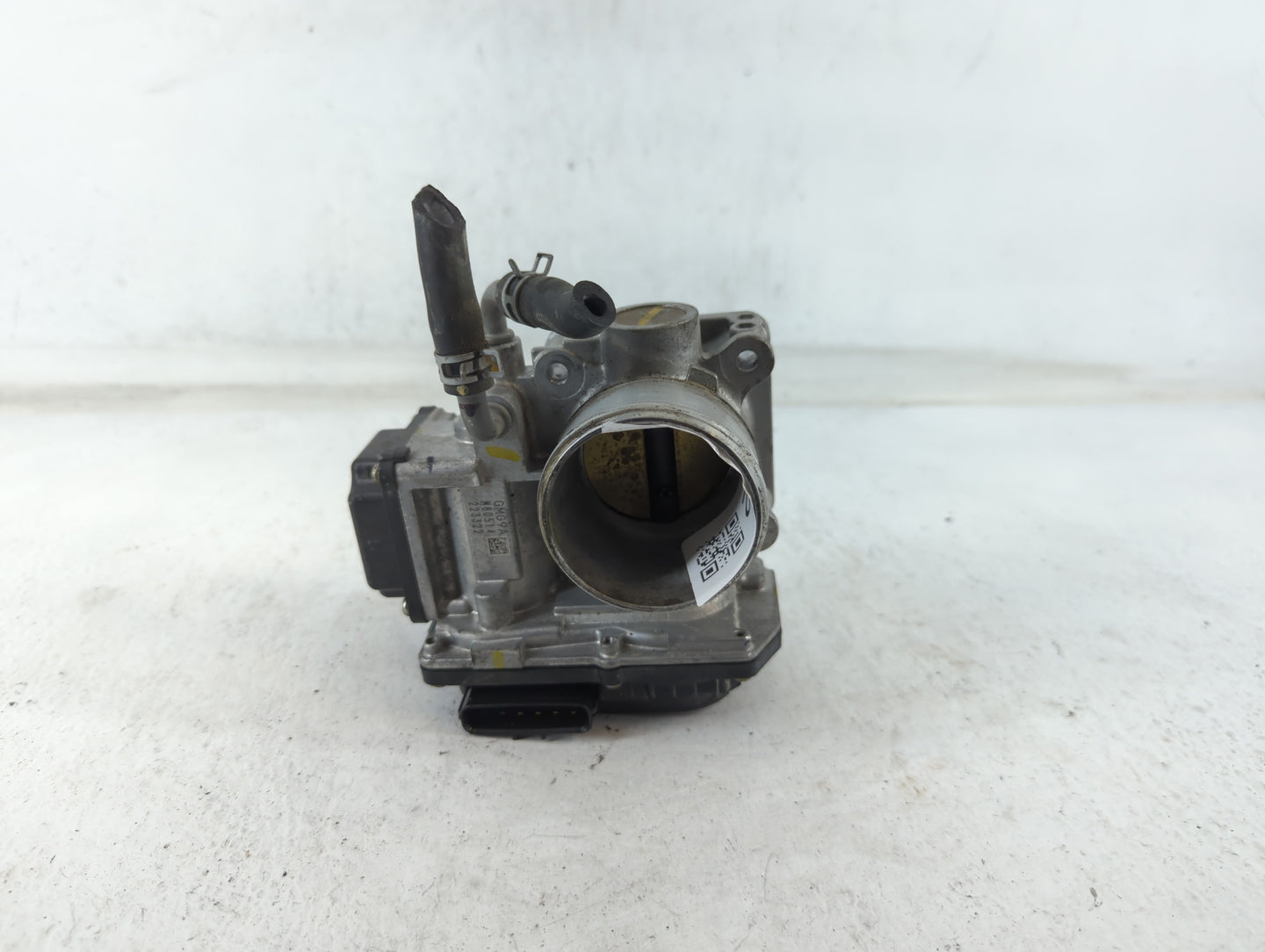 2016-2022 Honda Civic Throttle Body P/N:223322 M80514, GMG9A Fits Fits 2016 2017 2018 2019 2020 2021 2022 OEM Used Auto Part