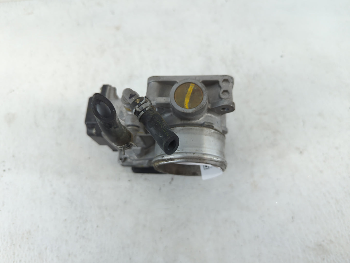 2016-2022 Honda Civic Throttle Body P/N:223322 M80514, GMG9A Fits Fits 2016 2017 2018 2019 2020 2021 2022 OEM Used Auto Part