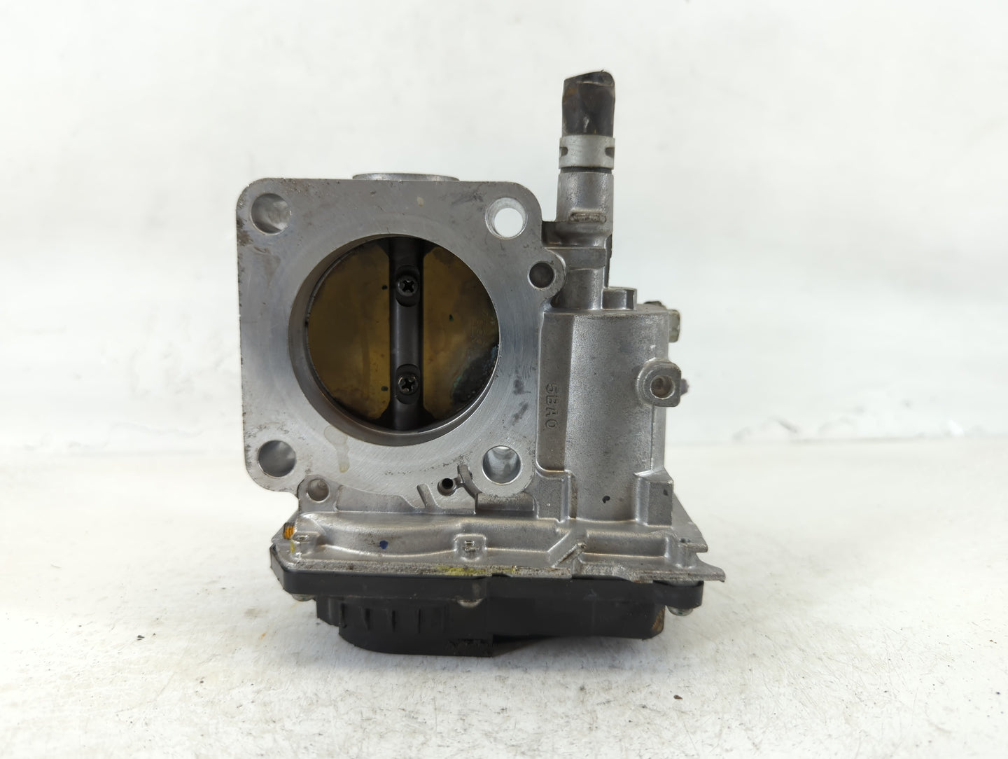 2016-2022 Honda Civic Throttle Body P/N:M180125 GMH1A Fits Fits 2016 2017 2018 2019 2020 2021 2022 OEM Used Auto Parts - Oem