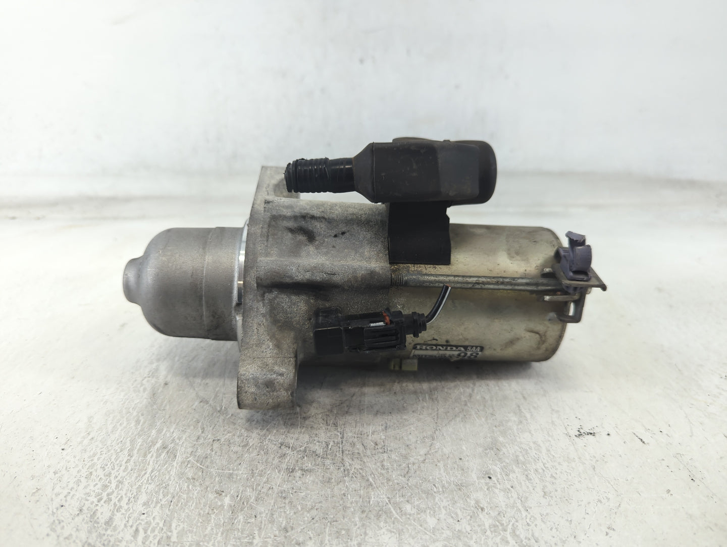 2016-2017 Honda Civic Car Starter Motor Solenoid OEM P/N:SM-75009 Fits Fits 2016 2017 2020 OEM Used Auto Parts - Oemusedauto