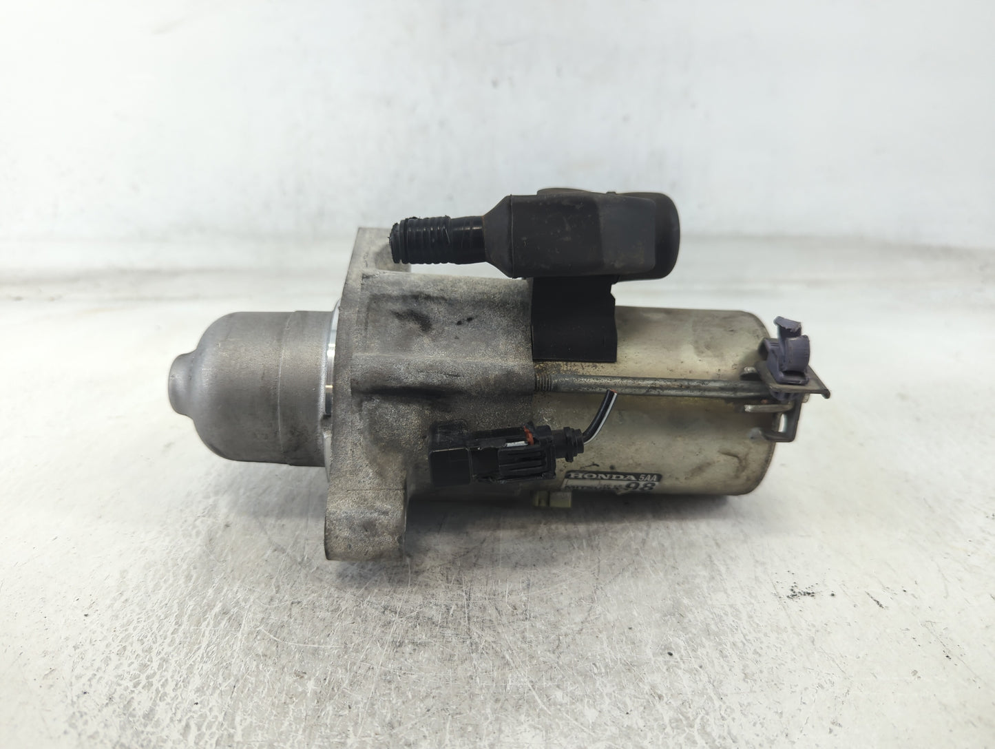 2016-2017 Honda Civic Car Starter Motor Solenoid OEM P/N:SM-75009 Fits Fits 2016 2017 2020 OEM Used Auto Parts - Oemusedauto