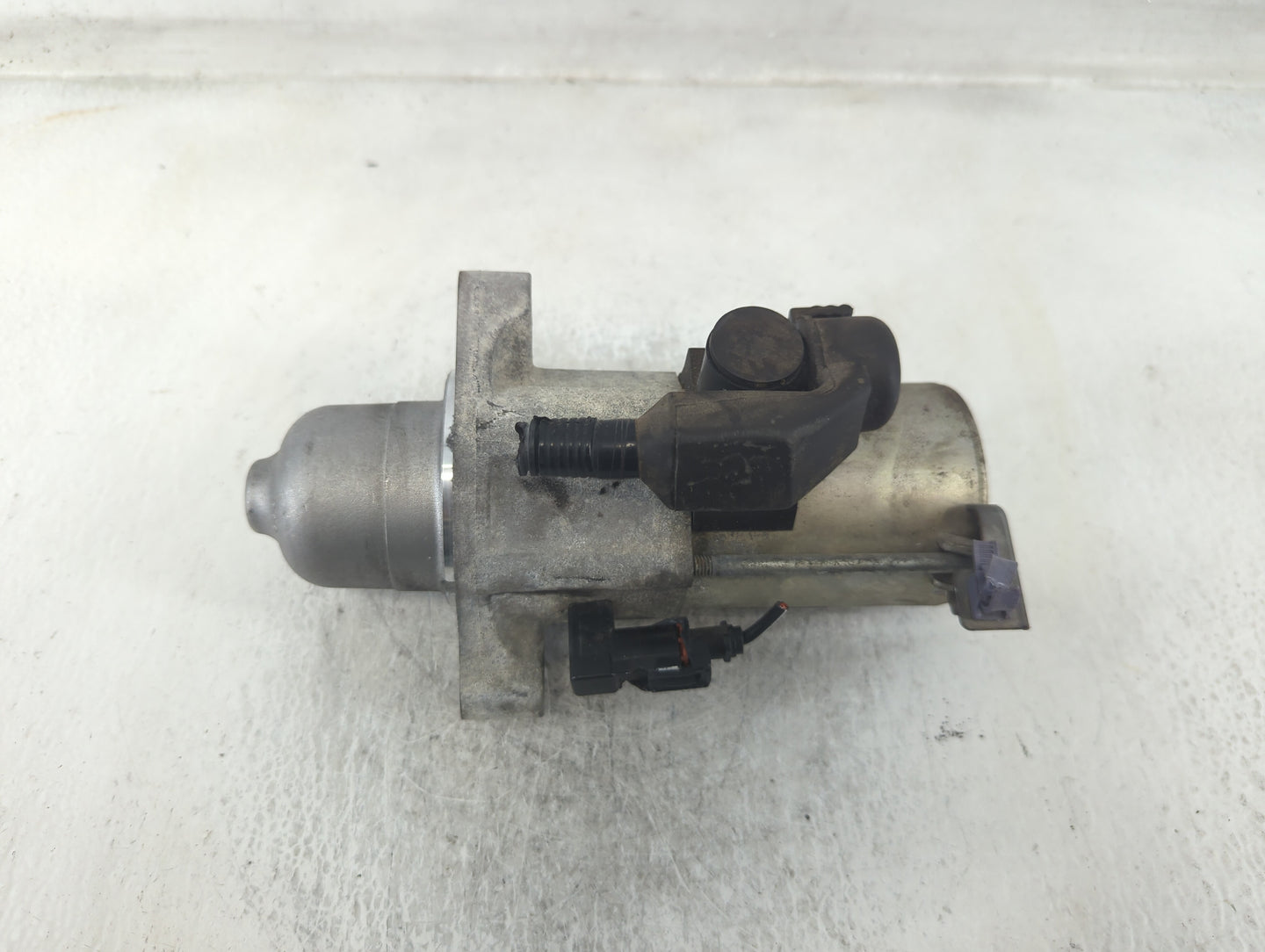 2016-2017 Honda Civic Car Starter Motor Solenoid OEM P/N:SM-75009 Fits Fits 2016 2017 2020 OEM Used Auto Parts - Oemusedauto
