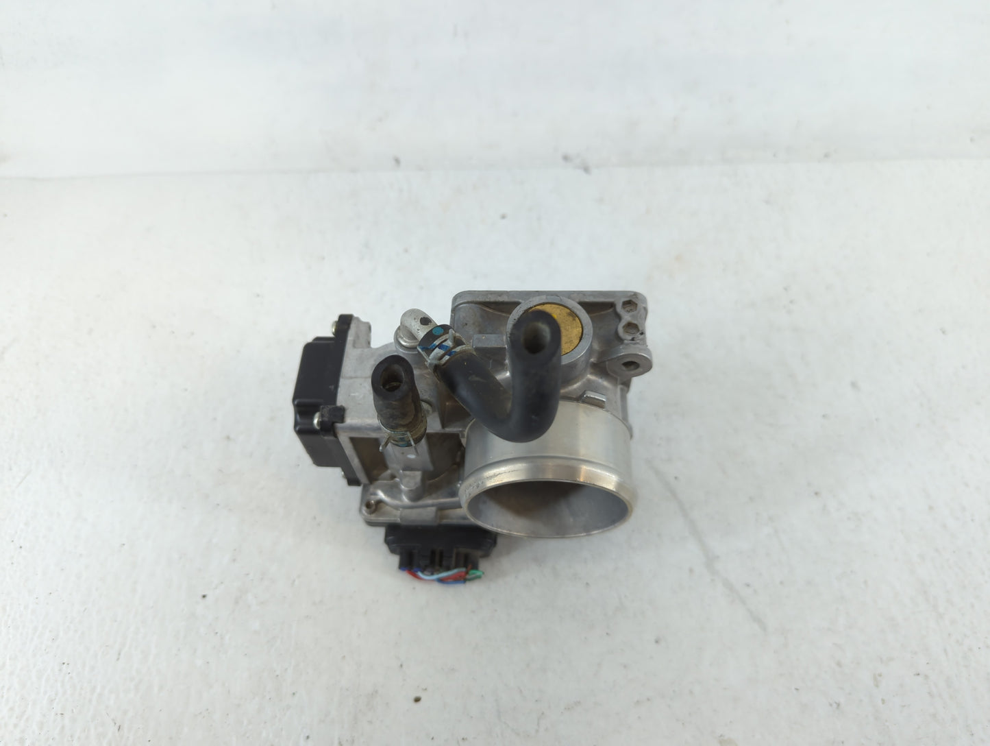 2016-2022 Honda Civic Throttle Body P/N:000846486 GMG9A Fits Fits 2016 2017 2018 2019 2020 2021 2022 OEM Used Auto Parts - O