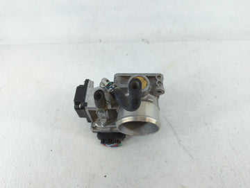2016-2022 Honda Civic Throttle Body P/N:000846486 GMG9A Fits Fits 2016 2017 2018 2019 2020 2021 2022 OEM Used Auto Parts