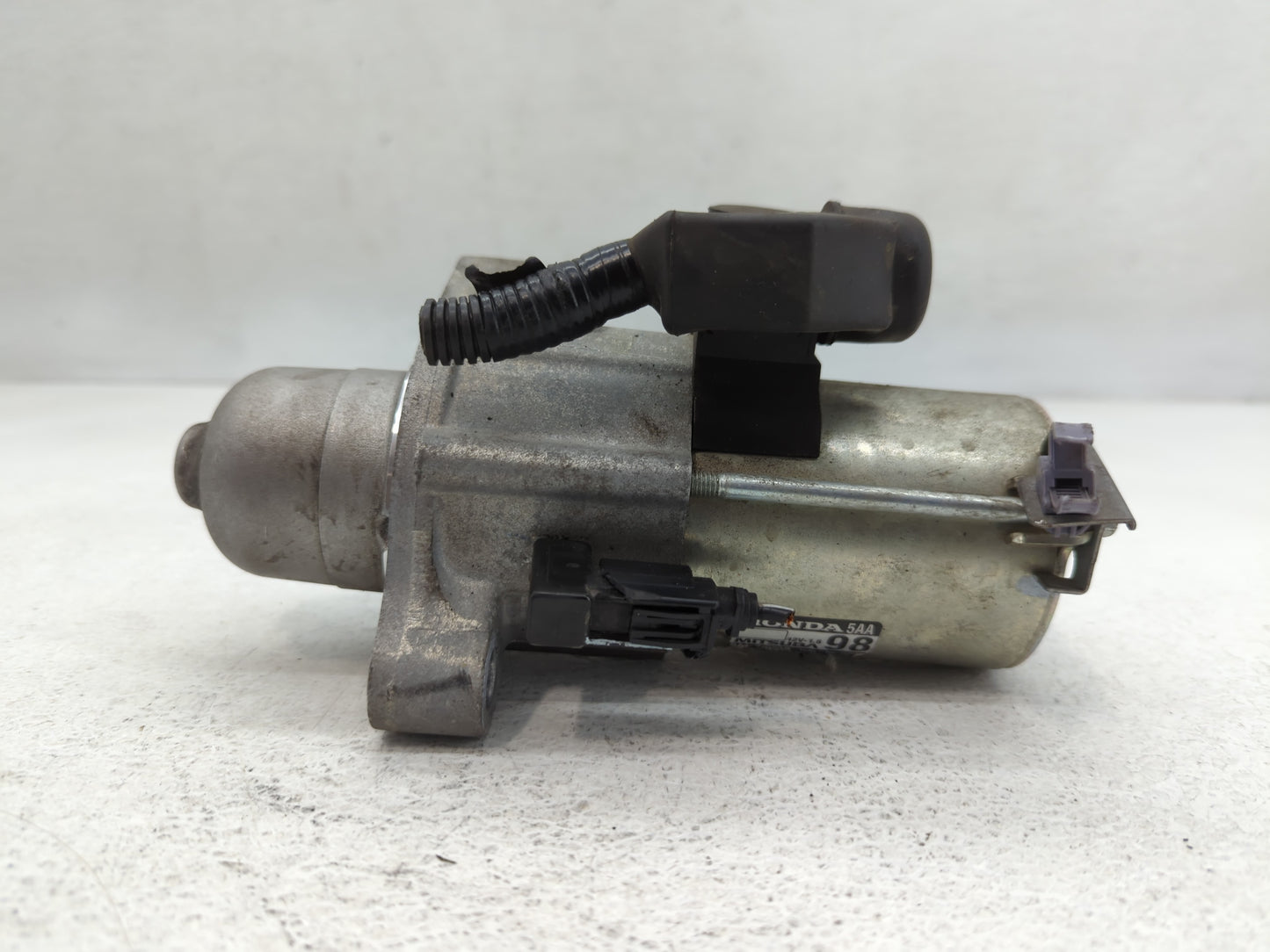 2016-2017 Honda Civic Car Starter Motor Solenoid OEM P/N:SM-75009 Fits Fits 2016 2017 2020 OEM Used Auto Parts - Oemusedauto
