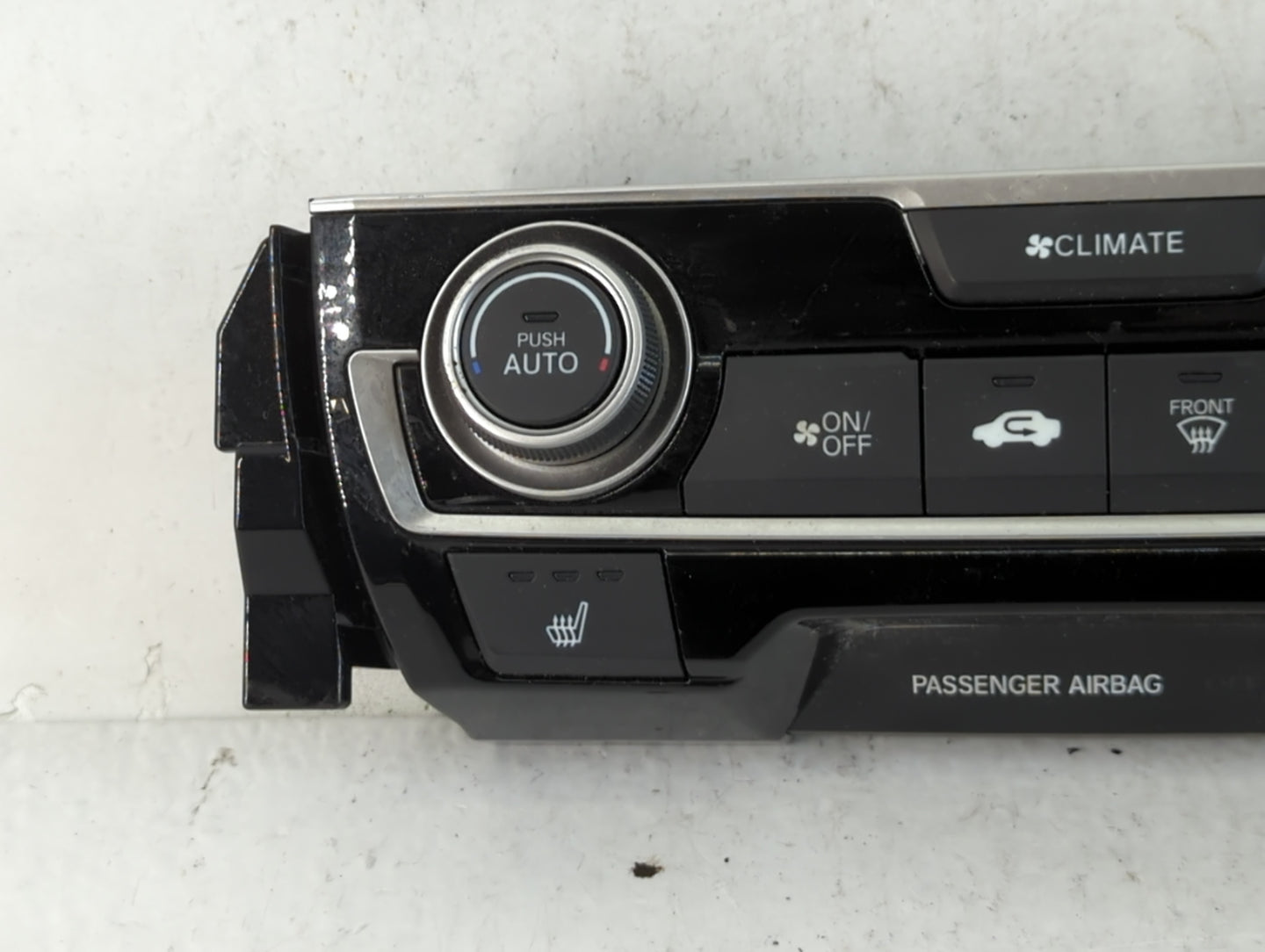2016-2018 Honda Civic Climate Control Module Temperature AC/Heater Replacement P/N:79600TBAA611M1 Fits Fits 2016 2017 2018 O