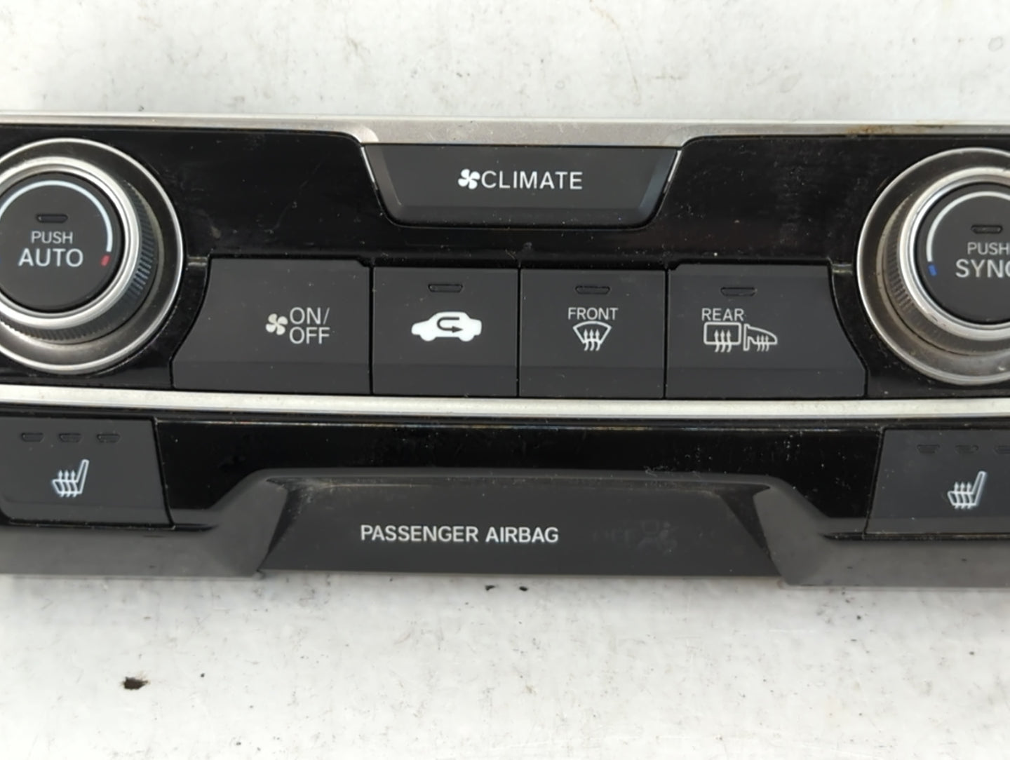 2016-2018 Honda Civic Climate Control Module Temperature AC/Heater Replacement P/N:79600TBAA611M1 Fits Fits 2016 2017 2018 O