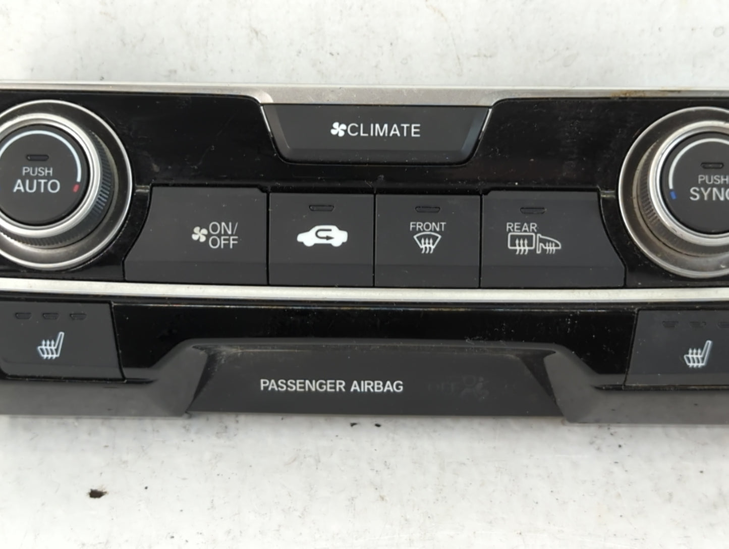 2016-2018 Honda Civic Climate Control Module Temperature AC/Heater Replacement P/N:79600TBAA611M1 Fits Fits 2016 2017 2018 O