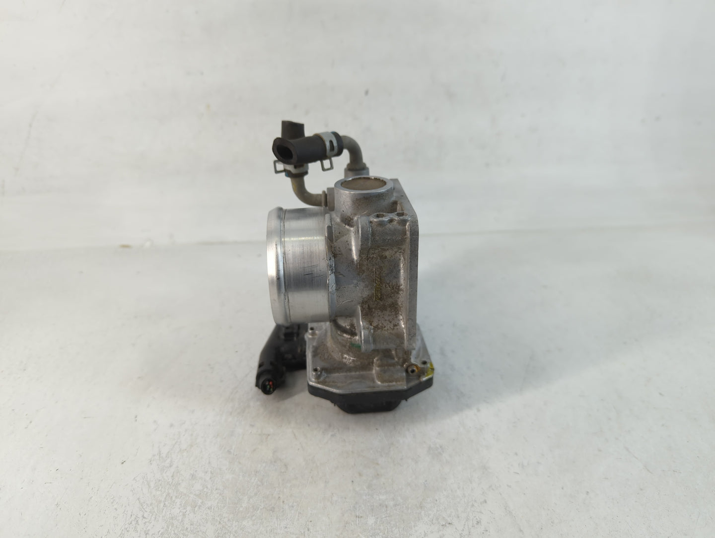 2016-2022 Honda Civic Throttle Body P/N:M22857529571 GMG9A Fits Fits 2016 2017 2018 2019 2020 2021 2022 OEM Used Auto Parts 