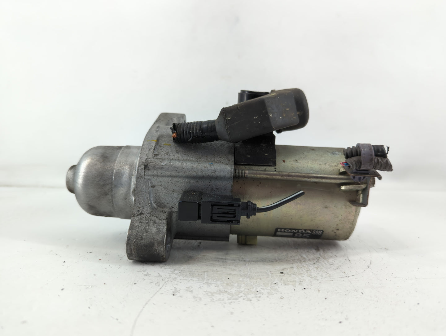2016-2017 Honda Civic Car Starter Motor Solenoid OEM P/N:SM-75008 Fits Fits 2016 2017 2020 OEM Used Auto Parts - Oemusedauto