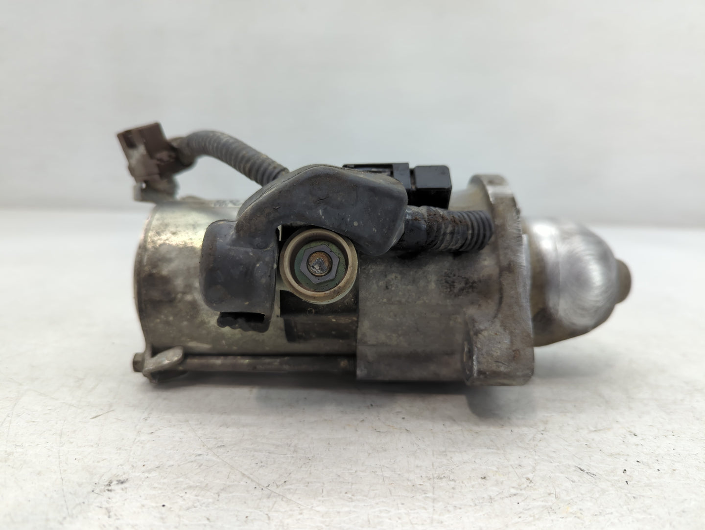 2016-2021 Honda Civic Car Starter Motor Solenoid OEM P/N:SM-74027 Fits Fits 2016 2017 2018 2019 2020 2021 OEM Used Auto Part