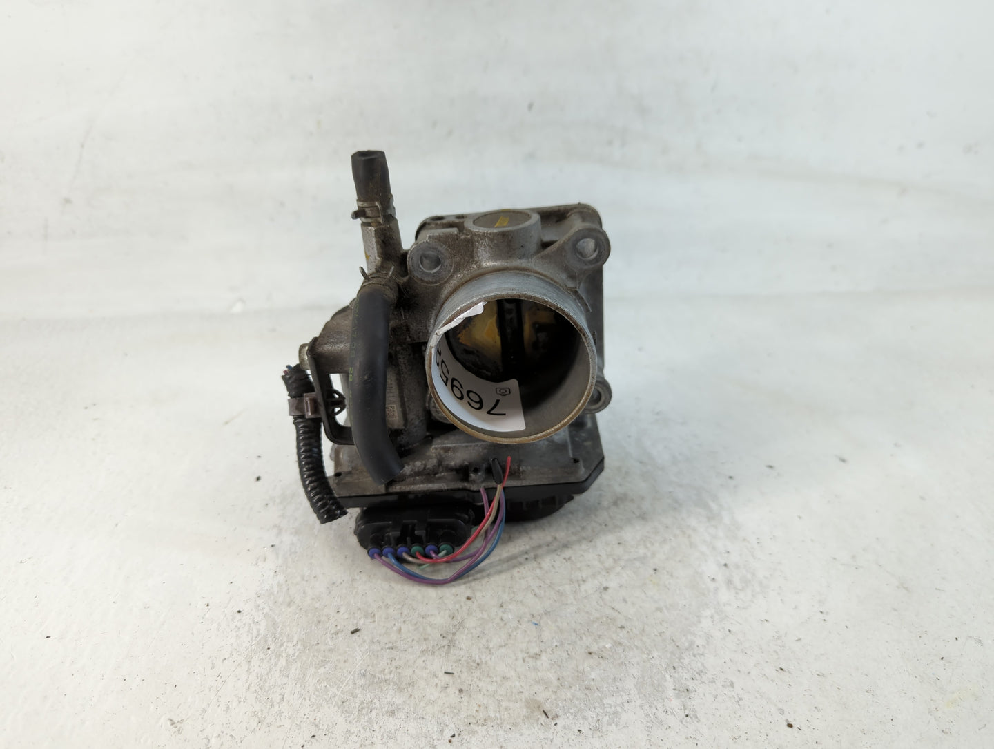 2016-2022 Honda Civic Throttle Body P/N:582963 M71201, GMH1A Fits Fits 2016 2017 2018 2019 2020 2021 2022 OEM Used Auto Part