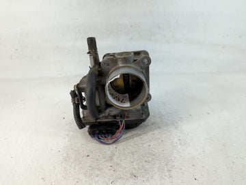 2016-2022 Honda Civic Throttle Body P/N:582963 M71201, GMH1A Fits Fits 2016 2017 2018 2019 2020 2021 2022 OEM Used Auto Part