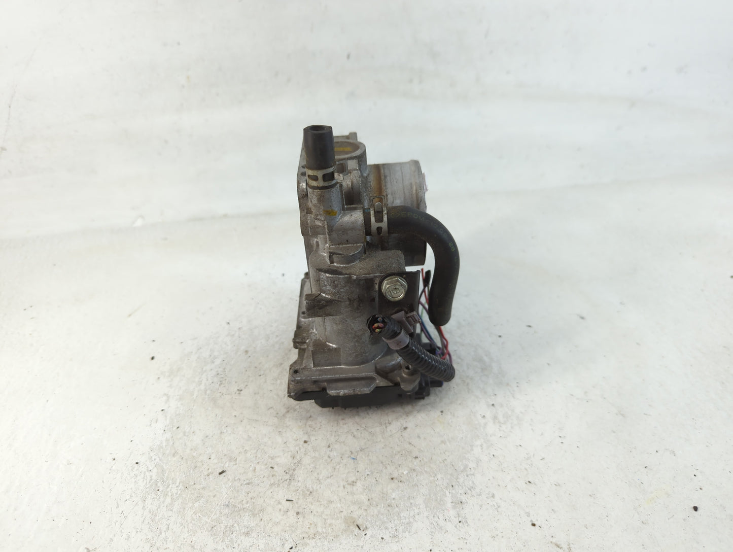 2016-2022 Honda Civic Throttle Body P/N:582963 M71201, GMH1A Fits Fits 2016 2017 2018 2019 2020 2021 2022 OEM Used Auto Part