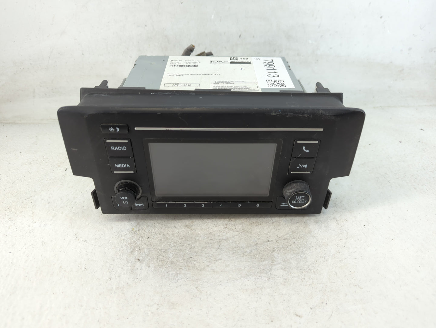 2018 Honda Civic Radio AM FM Cd Player Receiver Replacement P/N:39100-TBA-A22 Fits OEM Used Auto Parts - Oemusedautoparts1.c