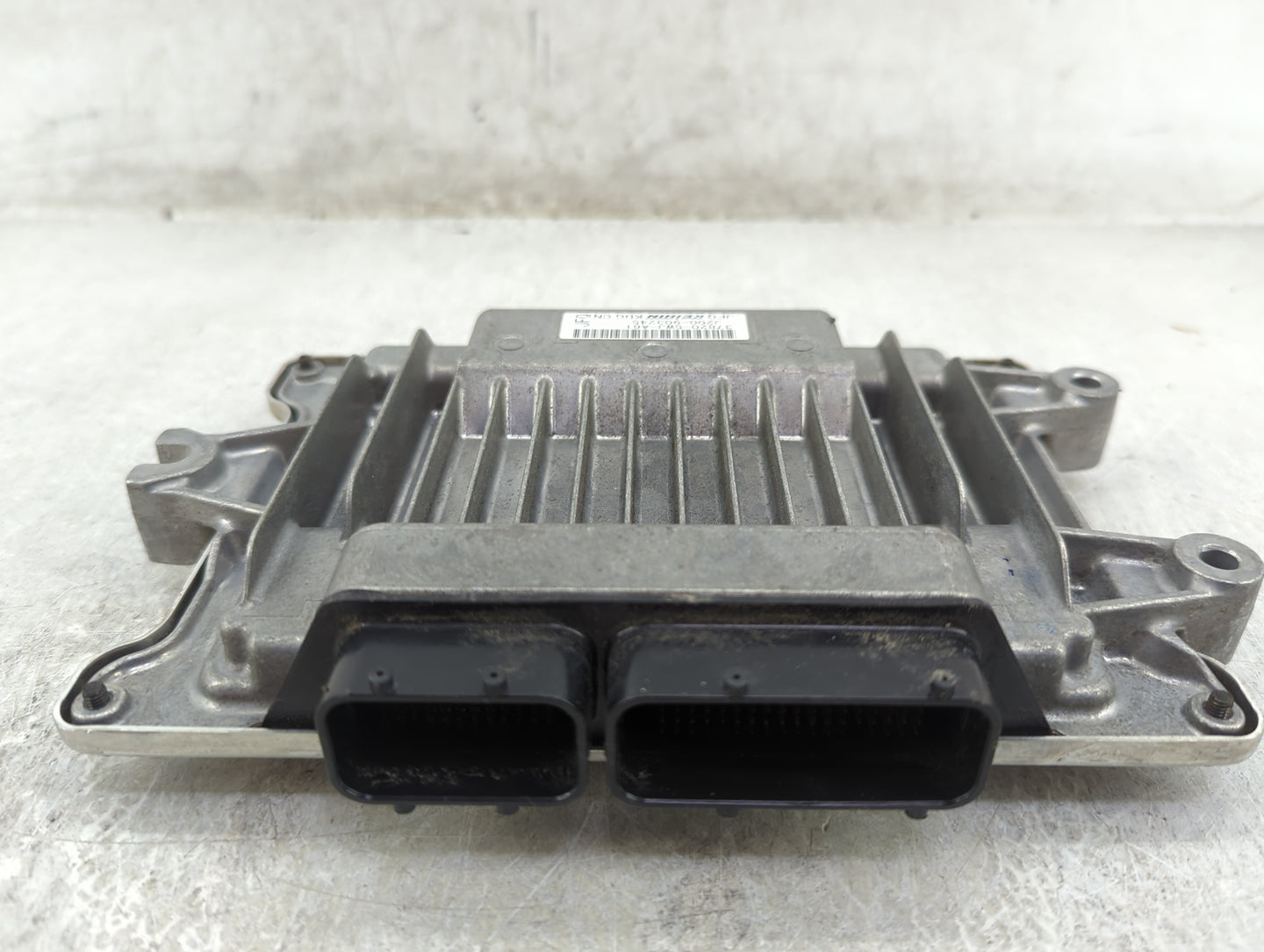 2018 Honda Clarity PCM Engine Control Computer ECU ECM PCU OEM P/N:37820-5WJ-A61 J200-9032245 Fits OEM Used Auto Parts - Oem