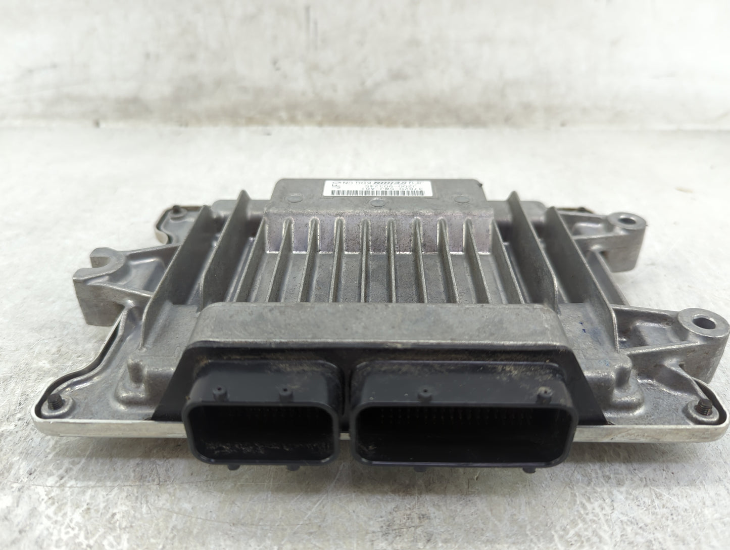 2018 Honda Clarity PCM Engine Control Computer ECU ECM PCU OEM P/N:37820-5WJ-A61 J200-9032245 Fits OEM Used Auto Parts - Oem