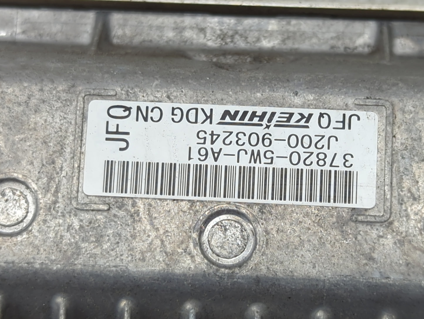 2018 Honda Clarity PCM Engine Control Computer ECU ECM PCU OEM P/N:37820-5WJ-A61 J200-9032245 Fits OEM Used Auto Parts - Oem