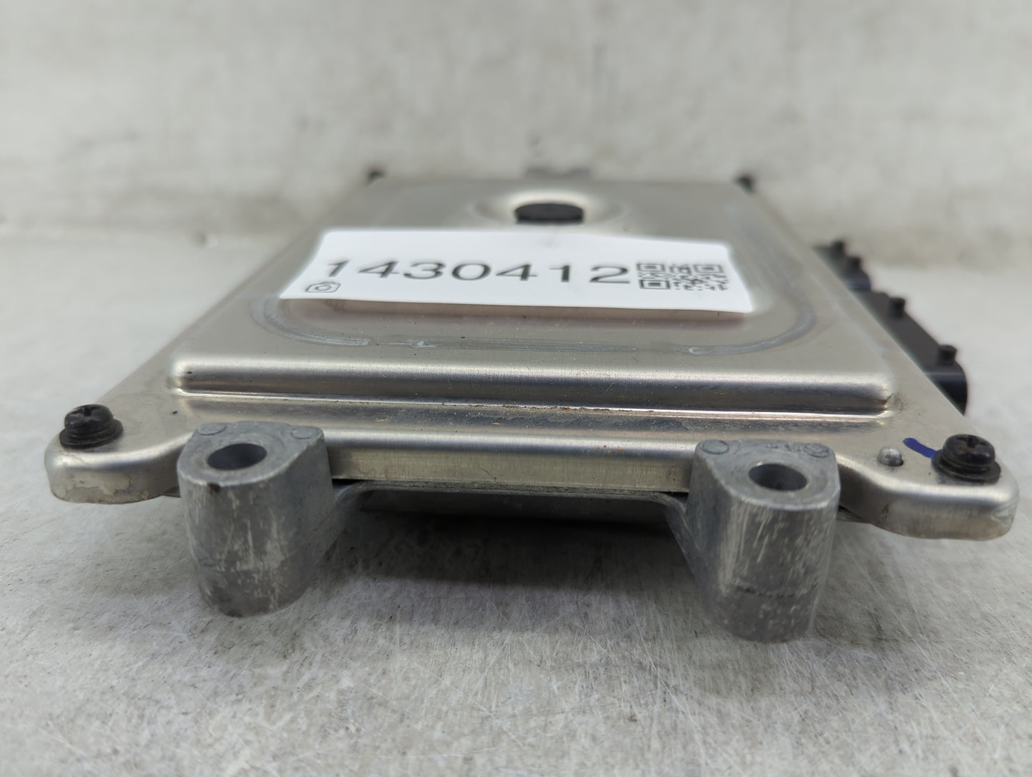 2018 Honda Clarity PCM Engine Control Computer ECU ECM PCU OEM P/N:37820-5WJ-A61 J200-9032245 Fits OEM Used Auto Parts - Oem