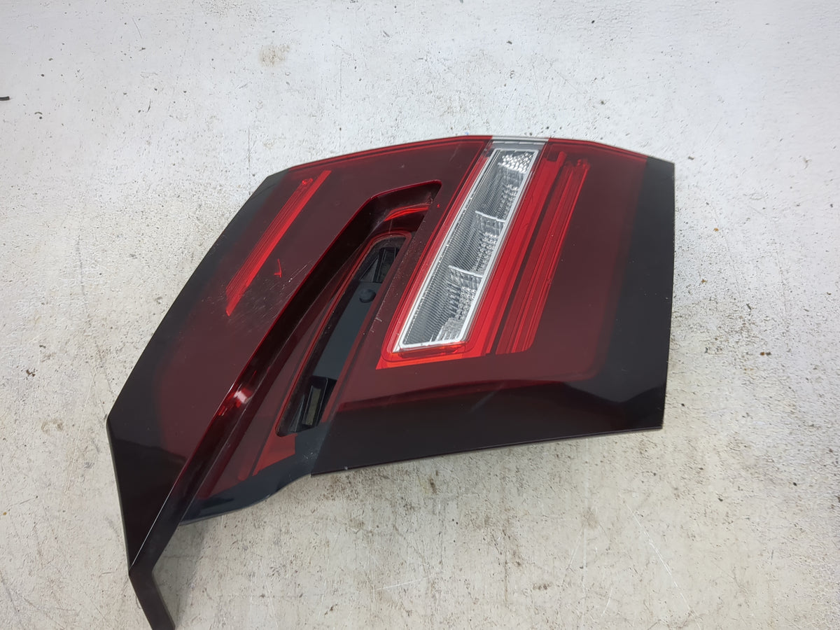2017-2021 Honda Clarity Driver Left Side Deck Lid Mounted Tail Light - Oemusedautoparts1.com