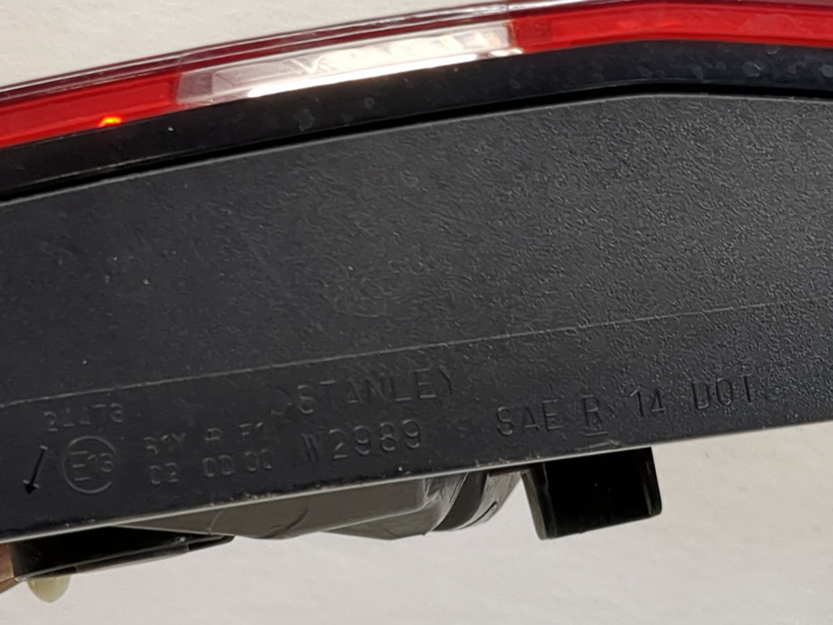 2017-2021 Honda Clarity Driver Left Side Deck Lid Mounted Tail Light - Oemusedautoparts1.com