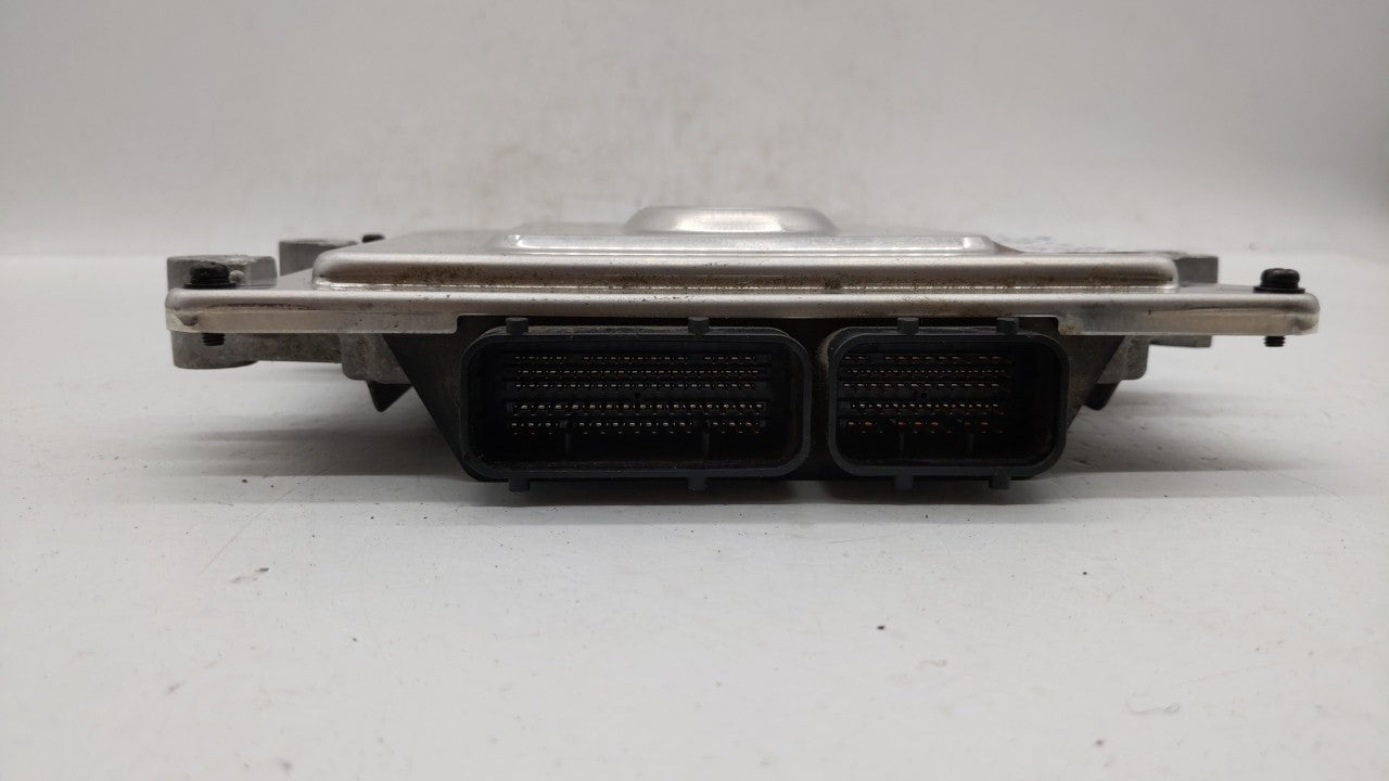 2018 Honda Clarity PCM Engine Control Computer ECU ECM PCU OEM P/N:378205WJA56 37820-5WJ-A56 Fits OEM Used Auto Parts - Oemu