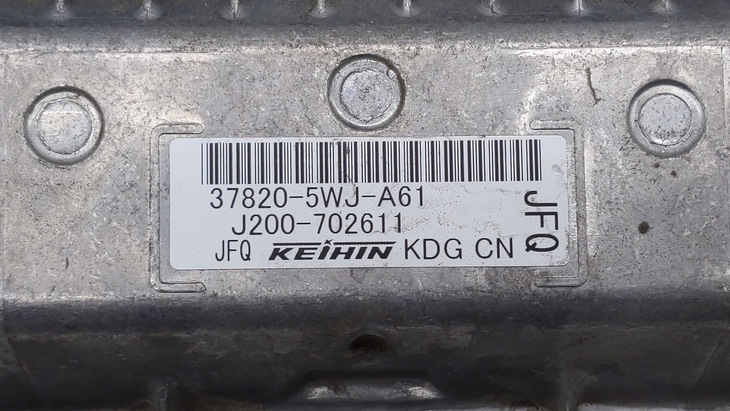 2018 Honda Clarity PCM Engine Control Computer ECU ECM PCU OEM P/N:37820-5WJ-A61 378205WJA56, 37820-5WJ-A56 Fits OEM Used Au