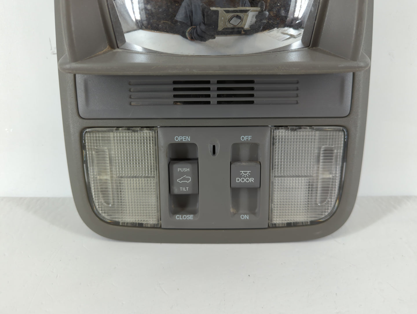 2018 Honda Cr-v Overhead Roof Console - Oemusedautoparts1.com