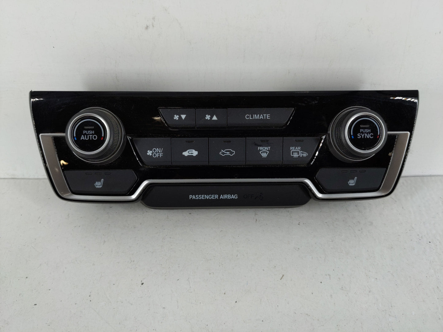 2017-2021 Honda Cr-V Climate Control Module Temperature AC/Heater Replacement P/N:79620TLAA413M1 Fits OEM Used Auto Parts - 