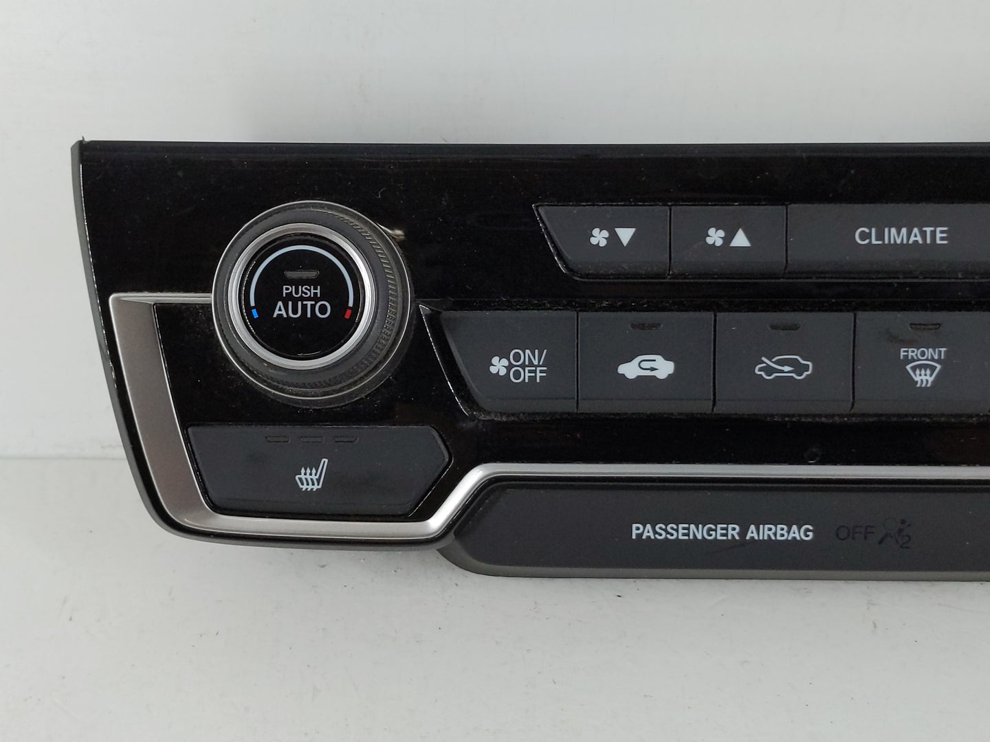2017-2021 Honda Cr-V Climate Control Module Temperature AC/Heater Replacement P/N:79620TLAA413M1 Fits OEM Used Auto Parts - 