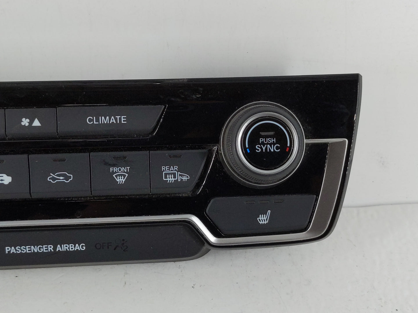 2017-2021 Honda Cr-V Climate Control Module Temperature AC/Heater Replacement P/N:79620TLAA413M1 Fits OEM Used Auto Parts - 