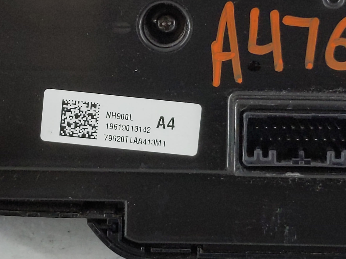2017-2021 Honda Cr-V Climate Control Module Temperature AC/Heater Replacement P/N:79620TLAA413M1 Fits OEM Used Auto Parts - 
