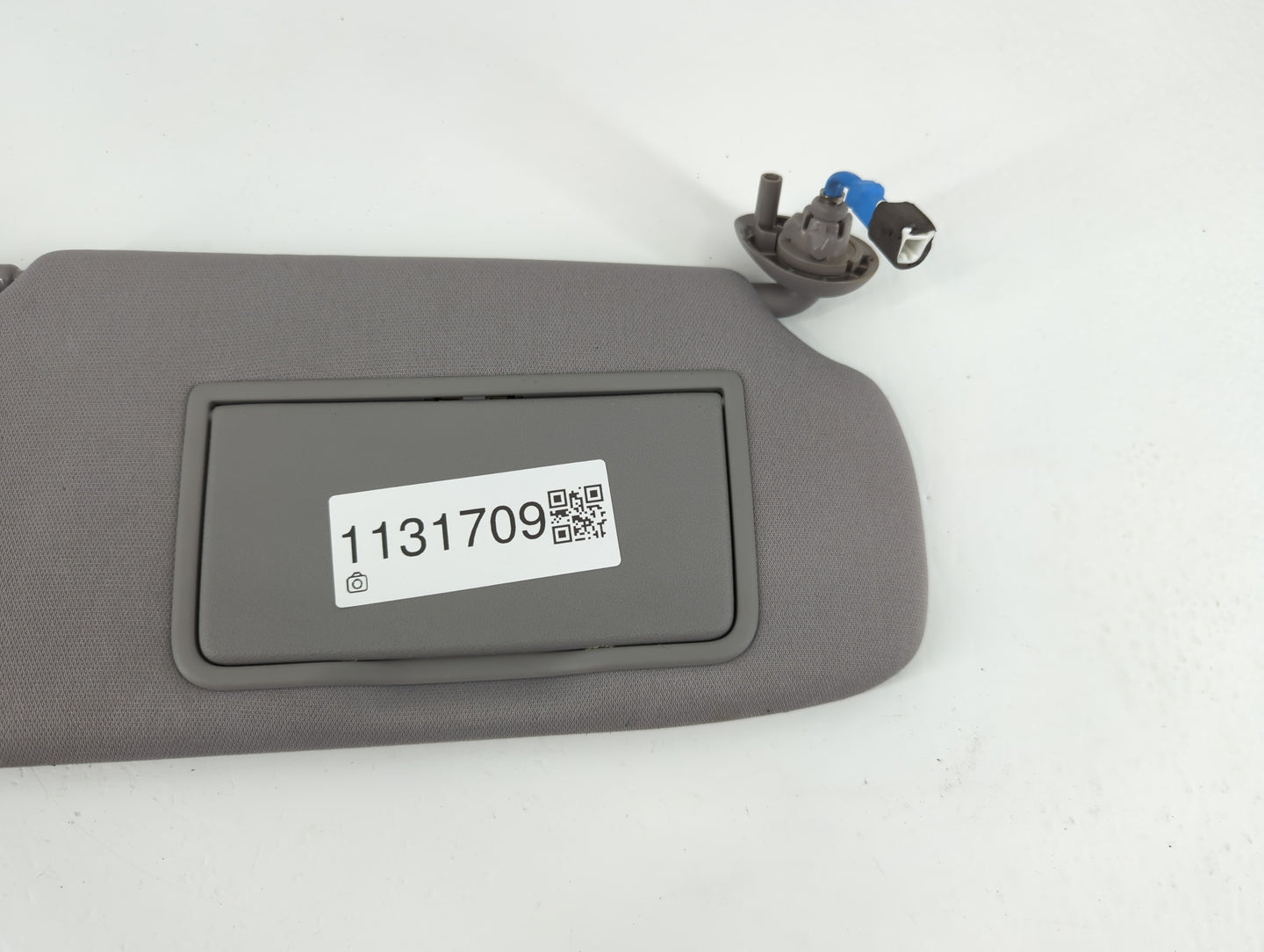 2017-2019 Honda Cr-V Sun Visor Shade Replacement Passenger Right Mirror Fits Fits 2017 2018 2019 OEM Used Auto Parts - Oemus
