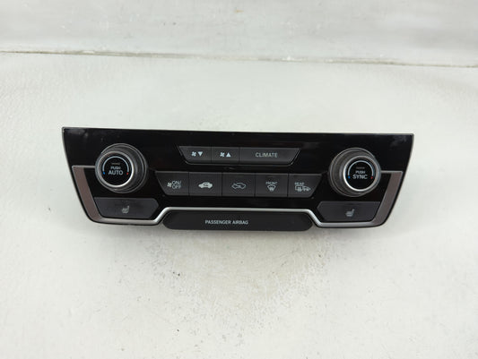 2017-2022 Honda Cr-V Climate Control Module Temperature AC/Heater Replacement P/N:35217232947 Fits OEM Used Auto Parts - Oem