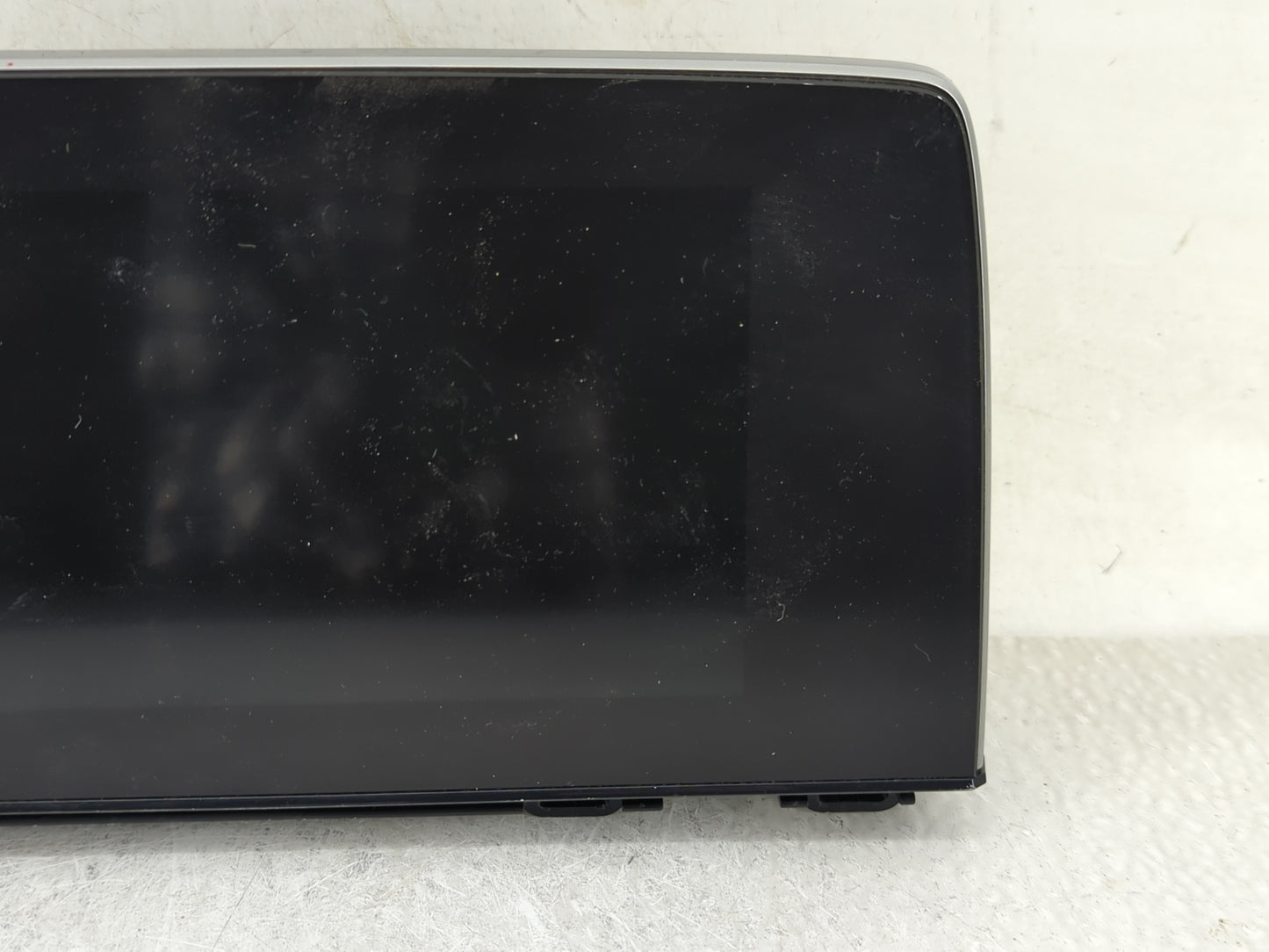 2018 Honda Cr-V Radio AM FM Cd Player Receiver Replacement P/N:39710-TLA-A21 Fits OEM Used Auto Parts - Oemusedautoparts1.co