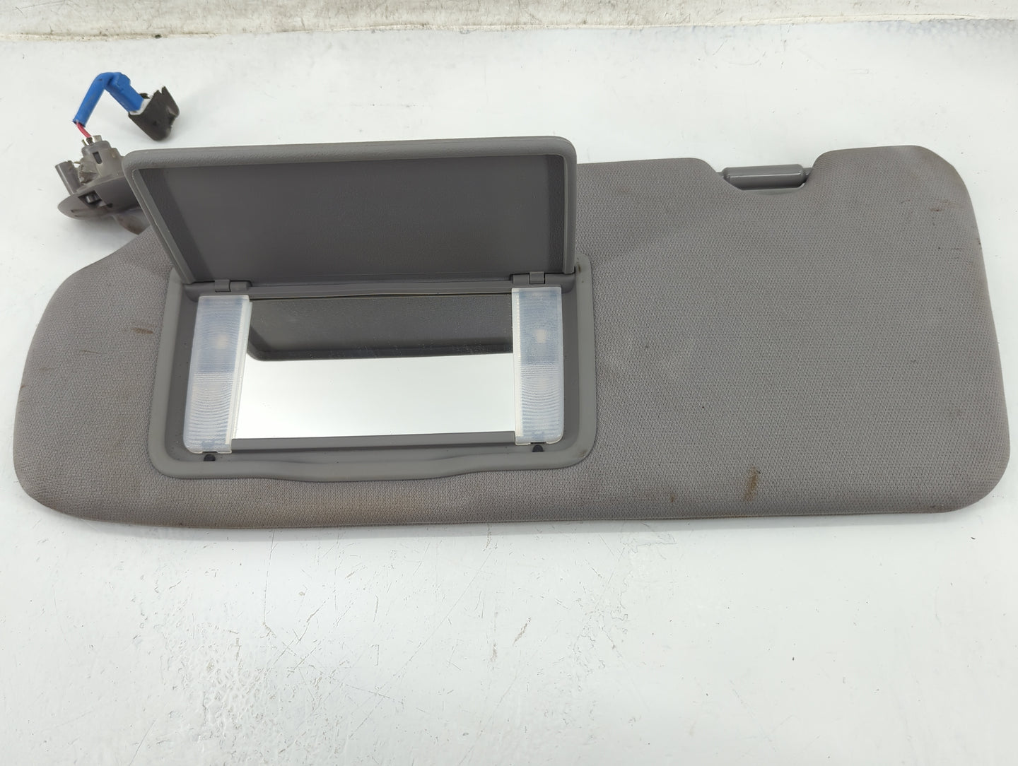 2017-2019 Honda Cr-V Sun Visor Shade Replacement Driver Left Mirror Fits Fits 2017 2018 2019 OEM Used Auto Parts - Oemusedau