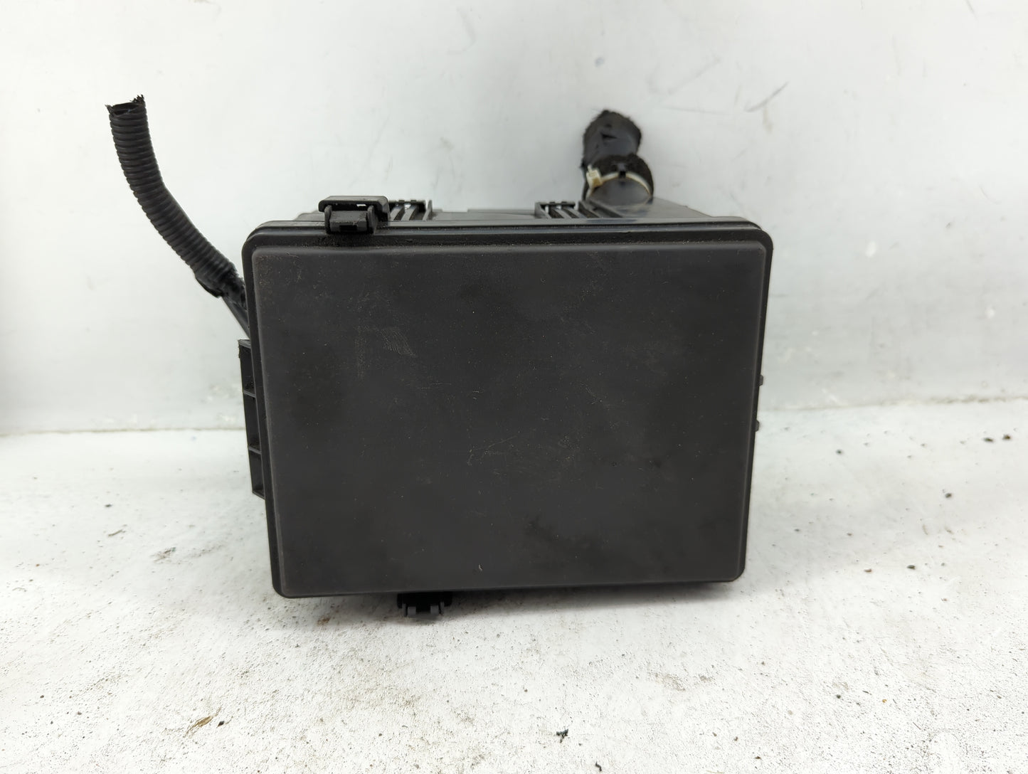 2017-2022 Honda Cr-V Fusebox Fuse Box Panel Relay Module P/N:TLA A01A0 Fits Fits 2017 2018 2019 2020 2021 2022 OEM Used Auto