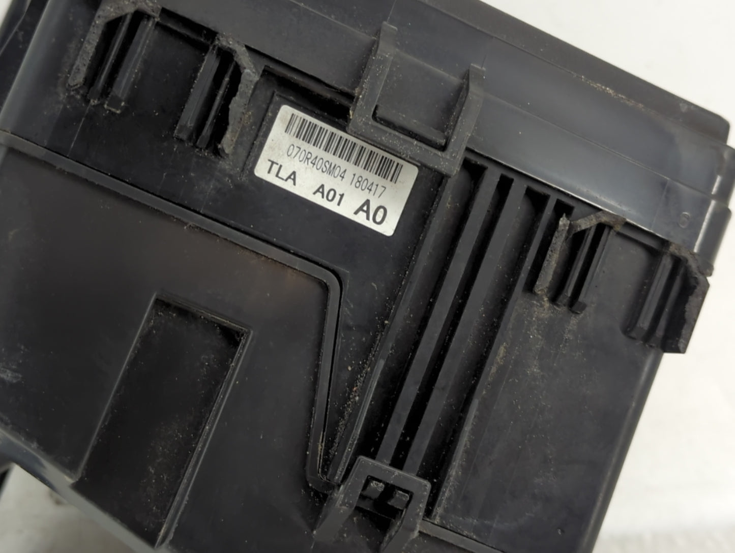2017-2022 Honda Cr-V Fusebox Fuse Box Panel Relay Module P/N:TLA A01 A0 Fits Fits 2017 2018 2019 2020 2021 2022 OEM Used Aut