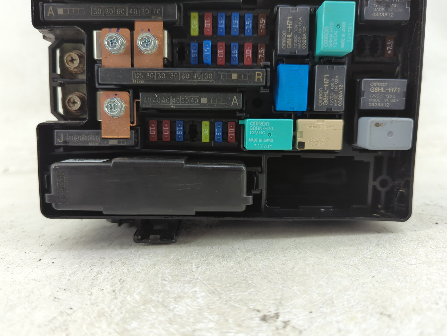 2017-2019 Honda Cr-V Fusebox Fuse Box Panel Relay Module P/N:TLA A01 A0 Fits Fits 2017 2018 2019 OEM Used Auto Parts - Oemus