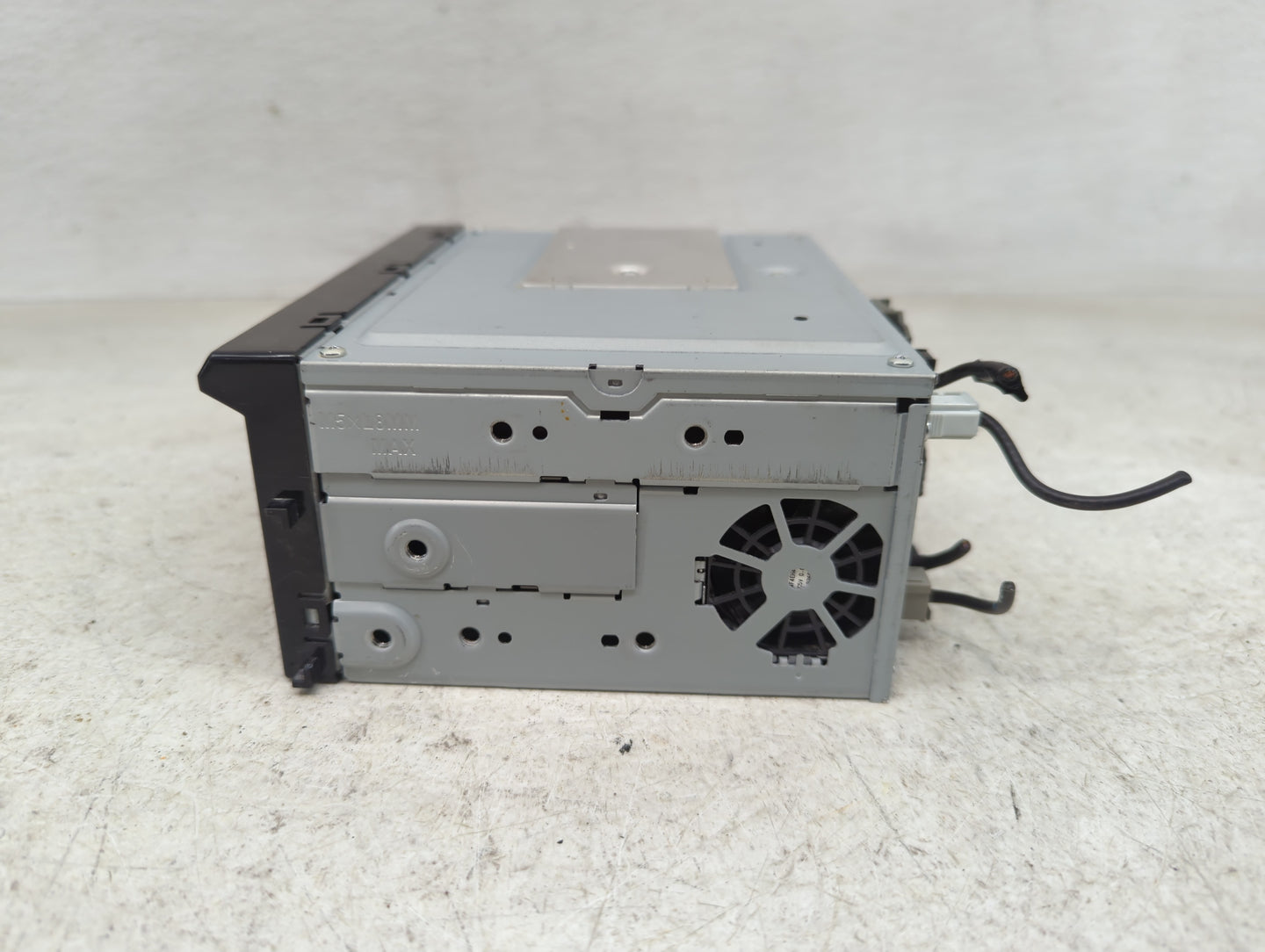 2018-2022 Honda Cr-V Radio AM FM Cd Player Receiver Replacement Fits Fits 2018 2019 2020 2021 2022 OEM Used Auto Parts - Oem