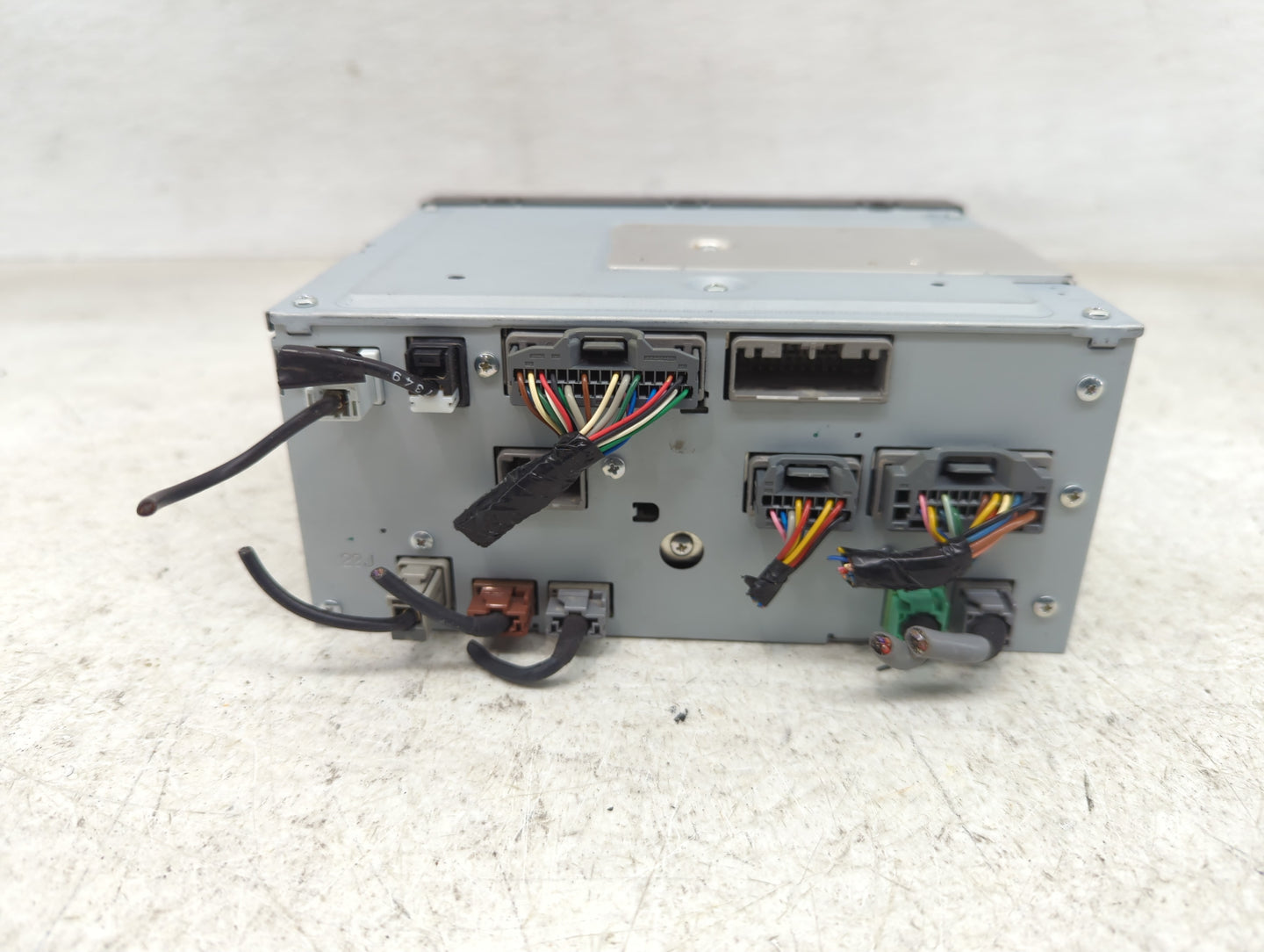 2018-2022 Honda Cr-V Radio AM FM Cd Player Receiver Replacement Fits Fits 2018 2019 2020 2021 2022 OEM Used Auto Parts - Oem