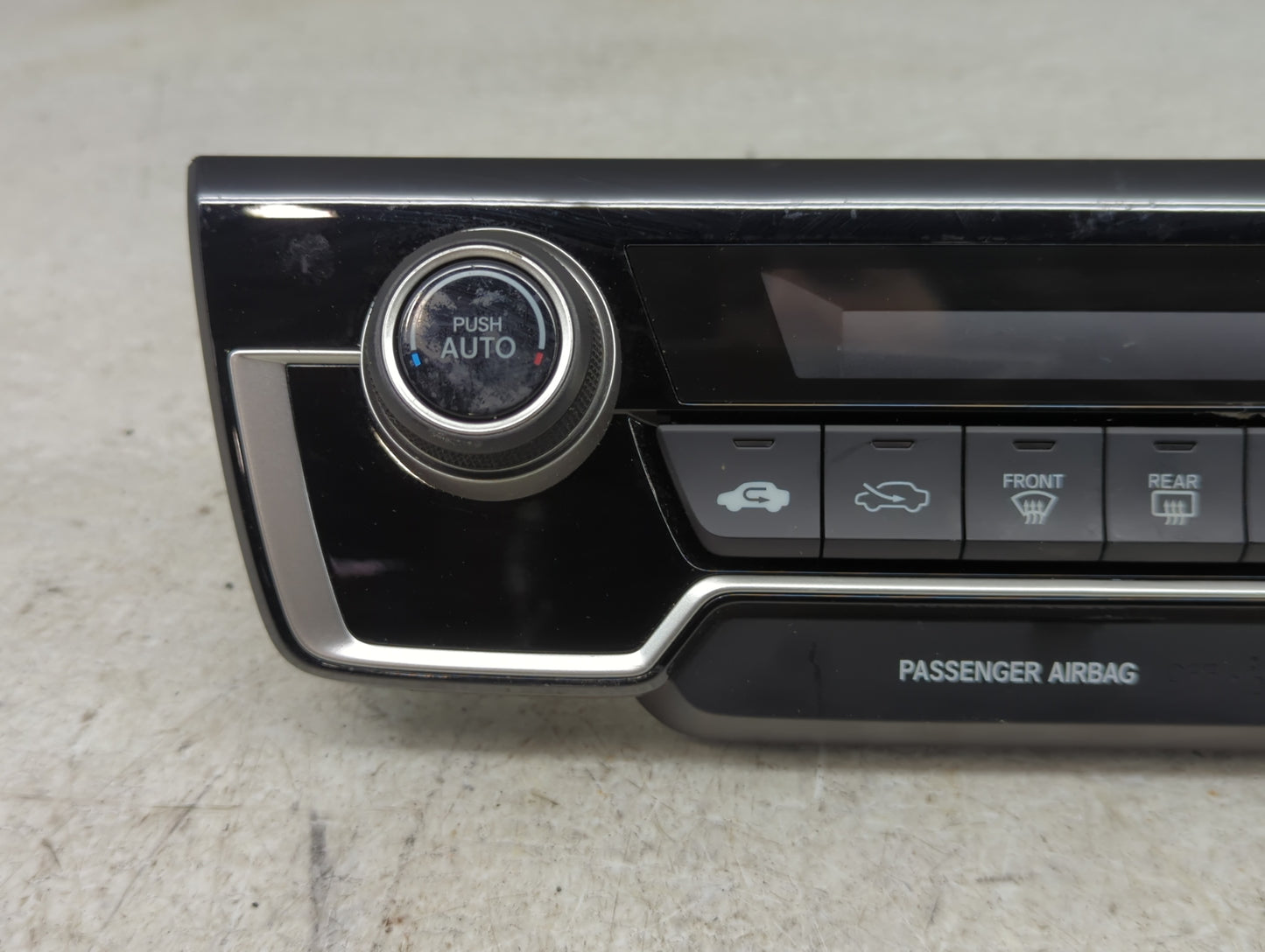 2017-2021 Honda Cr-V Climate Control Module Temperature AC/Heater Replacement P/N:79620TLAA013M1 Fits OEM Used Auto Parts - 